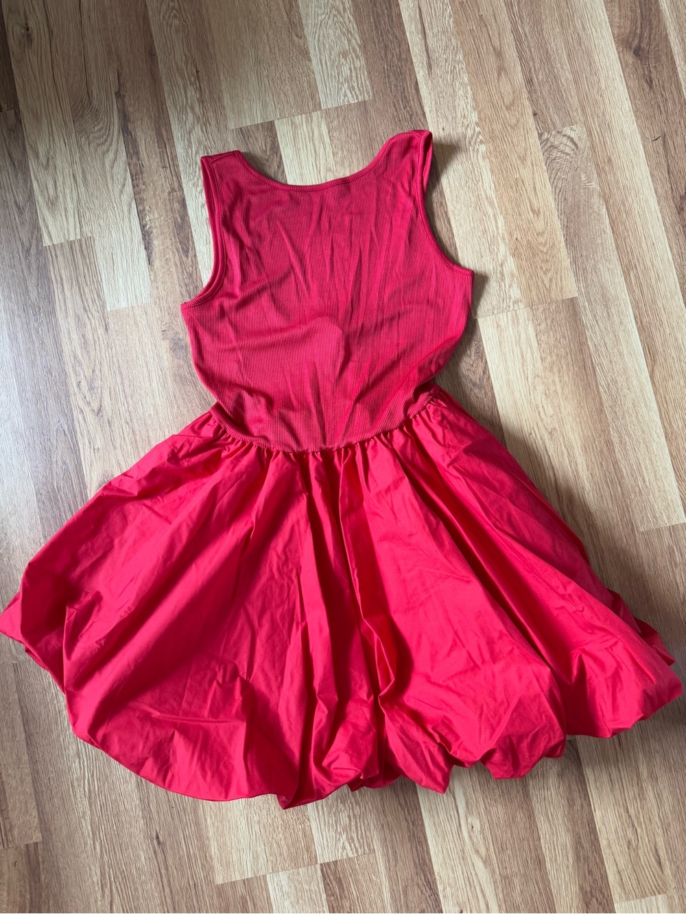 Women’s Red Sleeveless Fit-and-Flare Dress